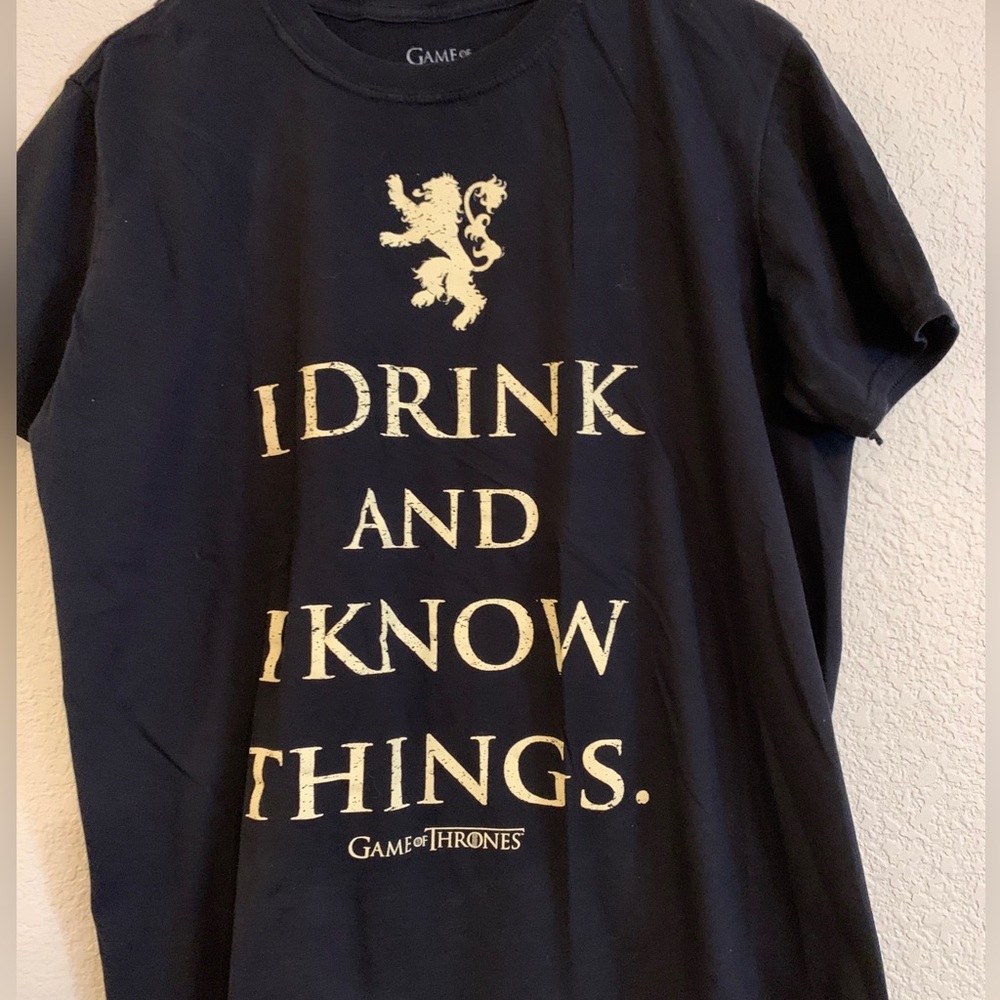 Game of Thrones size L shirt